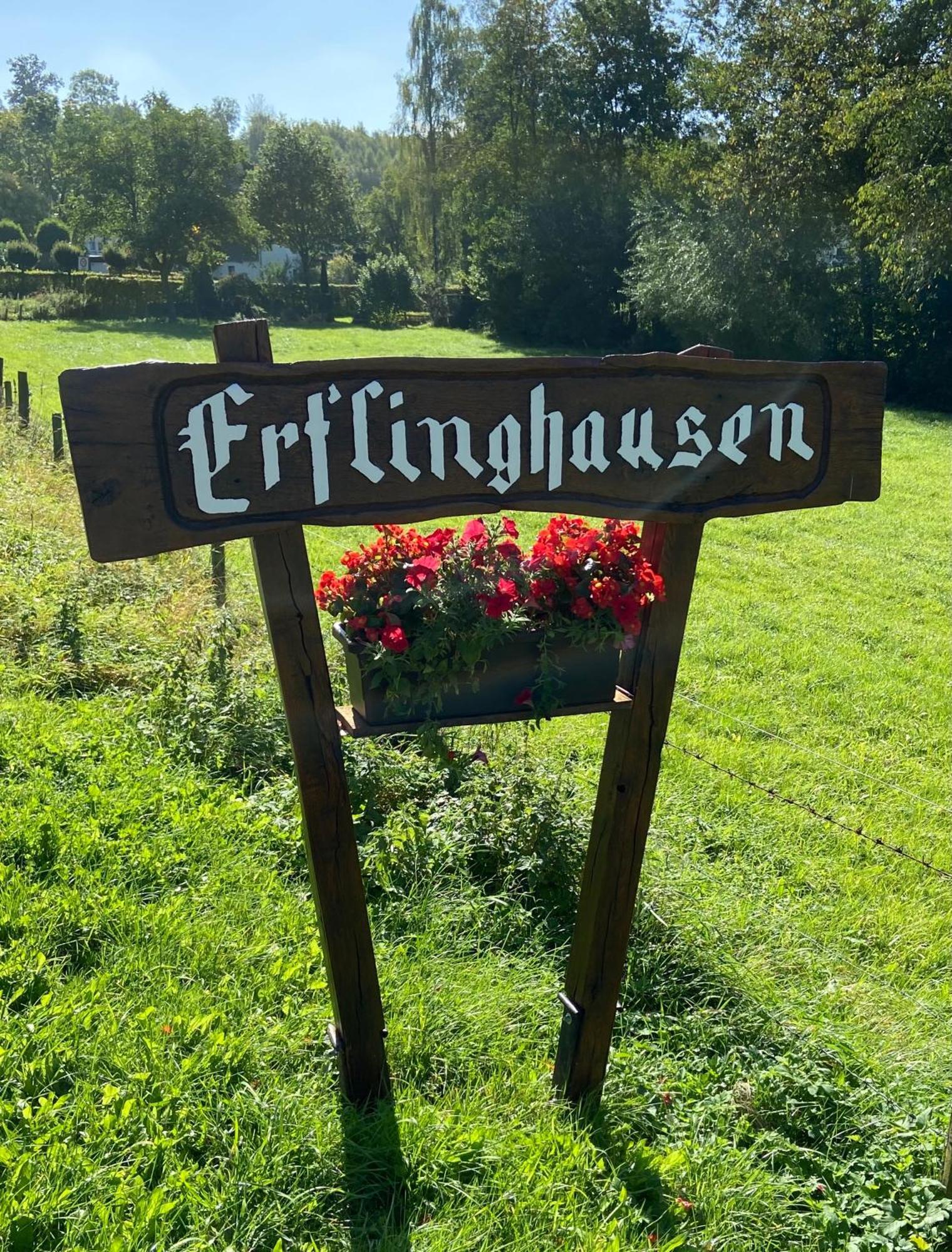Ferienhaus Glueckspilz Beim Hennesee Meschede Exterior photo